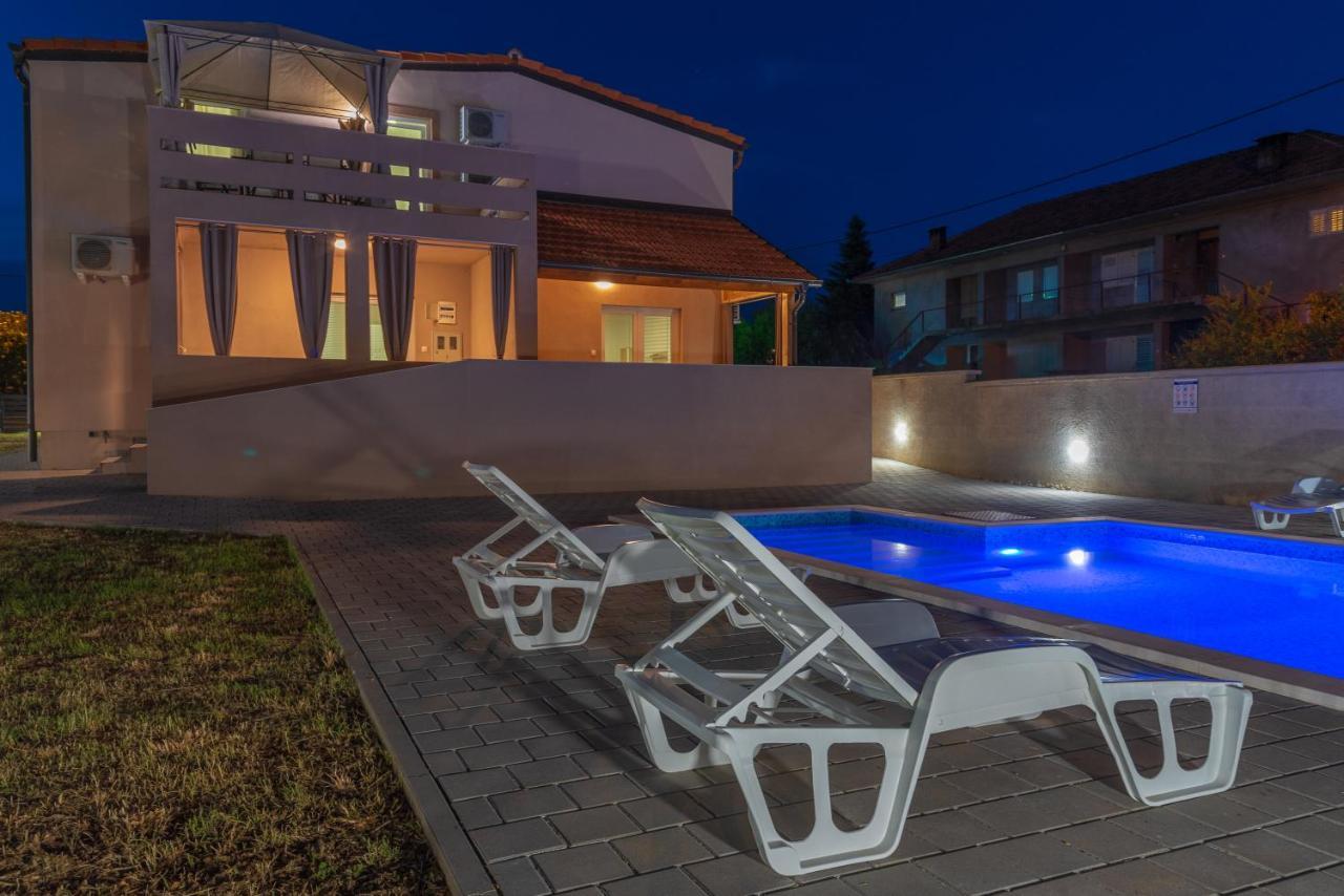 Apartmani Krzak Нін Екстер'єр фото