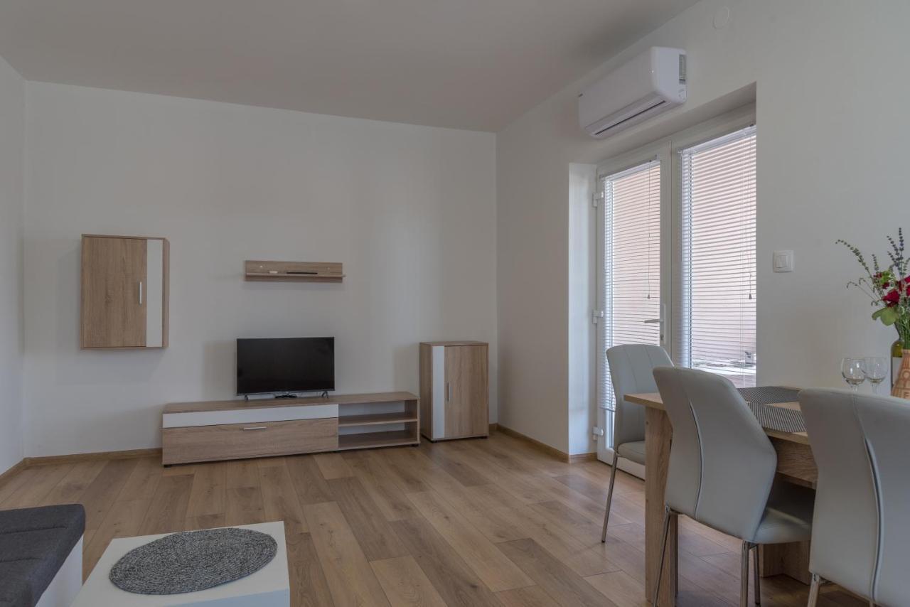 Apartmani Krzak Нін Екстер'єр фото