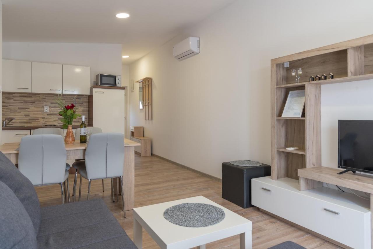 Apartmani Krzak Нін Екстер'єр фото
