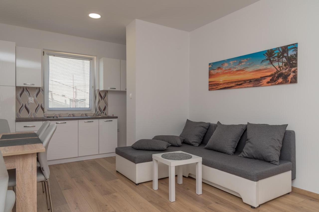 Apartmani Krzak Нін Екстер'єр фото