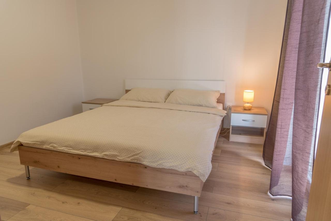 Apartmani Krzak Нін Екстер'єр фото
