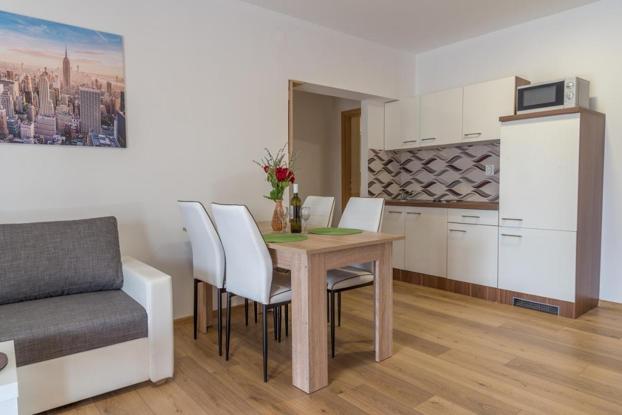 Apartmani Krzak Нін Екстер'єр фото